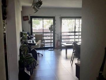 Quirno Costa y Lavalle  - 3 amb c/balcones amplios - Venta con renta