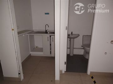 LOCAL COMERCIAL EN ARRIENDO ED. BRITANIA