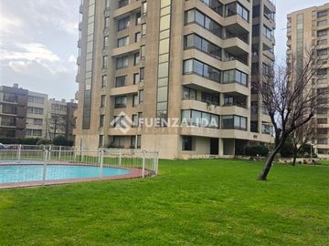 Departamento en arriendo de 3 dorm. en Maipú