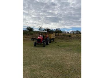 HERMOSO RANCHO EN LOS GAVILANES