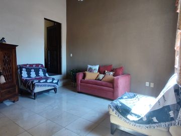 CASA EN VENTA EN LOMA DORADA