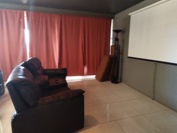 CASA EN VENTA EN LOMA DORADA