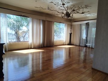 CASA EN VENTA EN LOMA DORADA