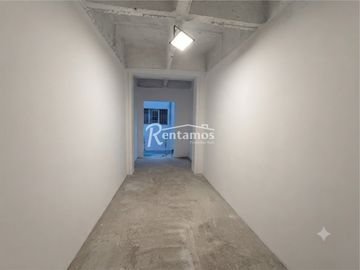 local en arriendo en perpetuo socorro. Cod A777217