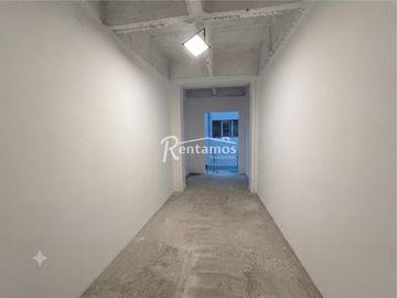 local en arriendo en perpetuo socorro. Cod A777217