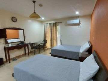 3-STOREY 25 ROOMS COMMERCIAL BUILDING FOR SALE IN KOREAN TOWN FRIENDSHIP ANGELES CITY NEAR CLARK