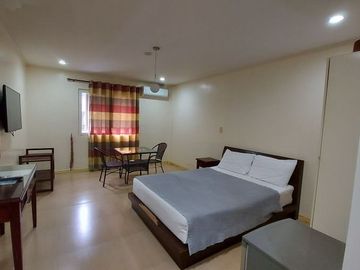 3-STOREY 25 ROOMS COMMERCIAL BUILDING FOR SALE IN KOREAN TOWN FRIENDSHIP ANGELES CITY NEAR CLARK