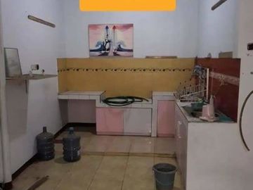 Turun Harga! Rumah Besar Semi Furnished Margawangi Bandung