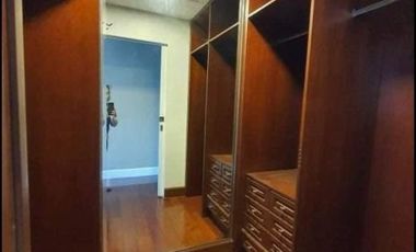 FOR RENT: One Roxas Triangle