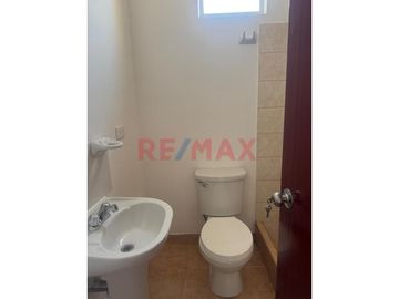 Se Vende Casa De 2Pisos - Villa Club I
