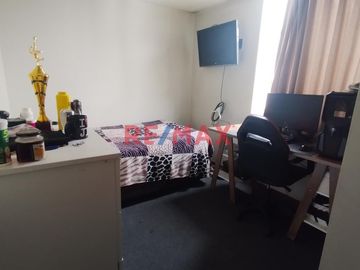Se vende amplio y bien distribuido dúplex de 153 m² ubicado en el último piso (8vo piso, Torre A) del Condominio Plaza del Pacífico en San Miguel, una