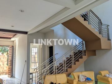 Dijual Rumah Bergaya Modern Siap Huni di Perum Delta Asri