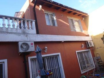Departamento Tipo Casa en venta en Lanus Oeste