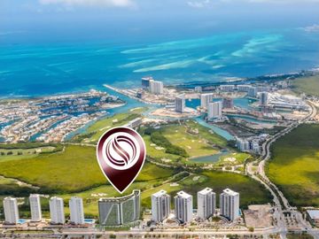 Condominio en edificio sustentable con vista al mar, campo de golf