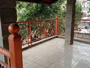 Rumah 4 lantai Pondok Hijau gegerkalong dekat setiabudi bandung