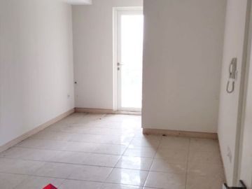 Disewa Apartemen Springlake 2BR Kosongan Murah
