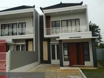 Rumah 2 lantai design Bali,strategis cukup 15 juta all in,di cinangka sawangan