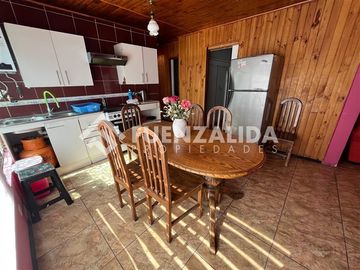 Hostal en Venta. 10D7B2E. Las Pimpinelas, Concón