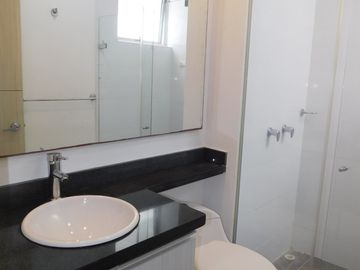 apartamento en arriendo en río alto. Cod A83612