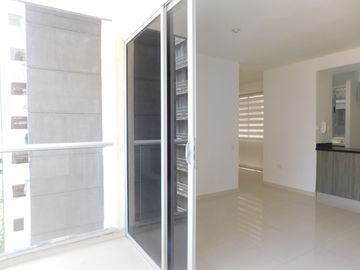 apartamento en arriendo en río alto. Cod A83612