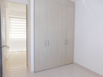 apartamento en arriendo en río alto. Cod A83612