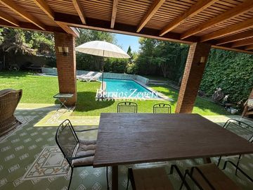 Casa en Venta en San Ramon / Colegio Juanita de Los Andes
