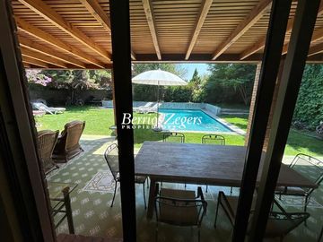 Casa en Venta en San Ramon / Colegio Juanita de Los Andes