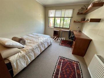 Casa en Venta en San Ramon / Colegio Juanita de Los Andes