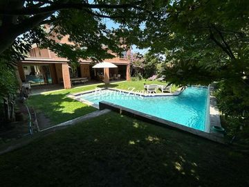 Casa en Venta en San Ramon / Colegio Juanita de Los Andes