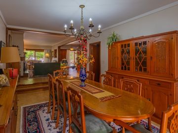 Venta increible casa de 5 ambientes mas departamento de 2 ambientes
