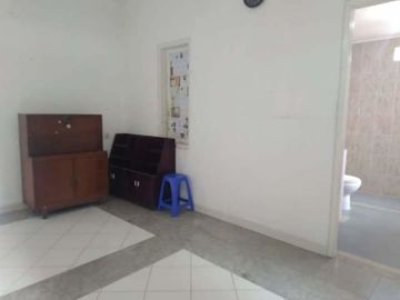 Rumah Usaha Arcamanik dekat Terminal Antapani Bandung