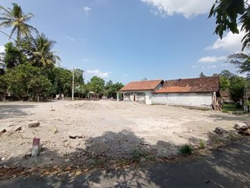 Perumahan di Utara Candi Prambanan