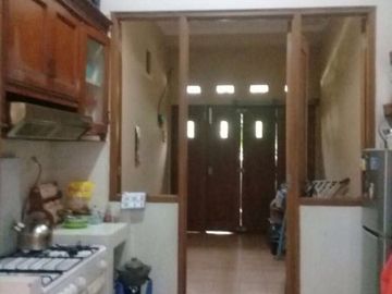 rumah di jati bening bekasi one gate lokasi strategis pinggir jalan Raya jalan ratna