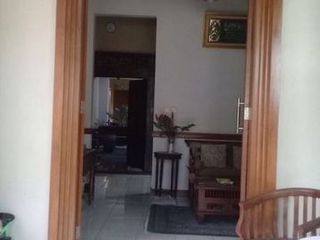 rumah di jati bening bekasi one gate lokasi strategis pinggir jalan Raya jalan ratna