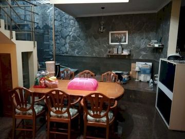 RUMAH SEJUK MEWAH DI KOMPLEK PELANGI ANTAPANI KOTA BANDUNG