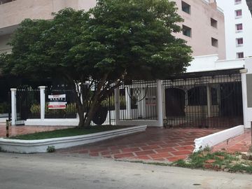 comercial (casa para comercio) en arriendo/venta en san vicente. Cod V108975