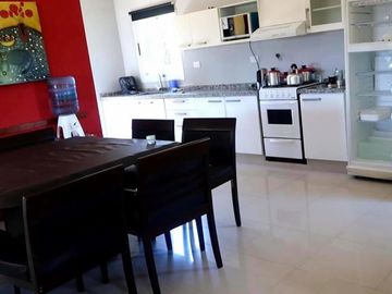 VENDO CASA 3 HABITACIONES Y PILETA A MTRS DEL LAGO EN POTRERO DE GARAY