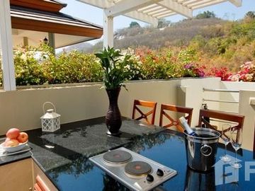 3 Bedroom Condo for sale at SeaRidge
