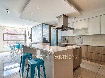 ¡IMPERDIBLE! Excelente y amplio departamento amoblado ubicado en inmejorable ubicación, Hermanos Cabot