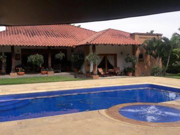 casa campestre en venta en cerritos. Cod V907