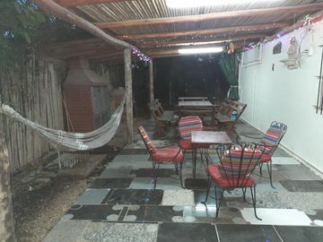 Excelente casa quinta en barrio sakura de 750 m2