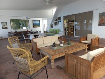 CASA  en venta en TEQUESQUITENGO