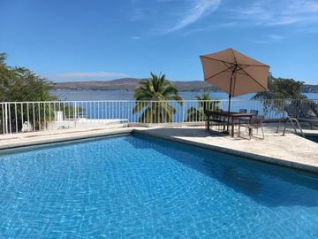 CASA  en venta en TEQUESQUITENGO