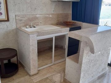 CASA  en venta en TEQUESQUITENGO