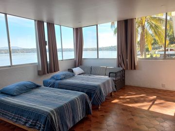 CASA  en venta en TEQUESQUITENGO