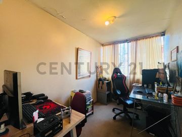 Se vende departamento sector Parque Intercomunal La Reina