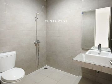 Dijual Rumah Siap Huni Dalam Cluster Di Discovery Bintaro