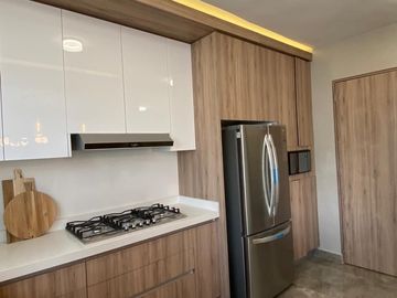 VENTA HERMOSAS CASAS CUMBRES PRIVADA VENECIA MODELO MURANO