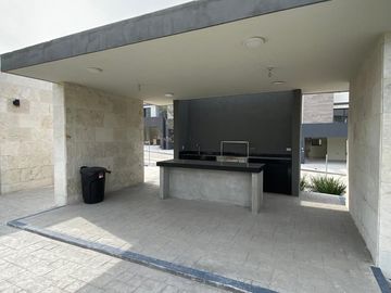 VENTA HERMOSAS CASAS CUMBRES PRIVADA VENECIA MODELO MURANO