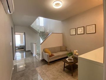 VENTA HERMOSAS CASAS CUMBRES PRIVADA VENECIA MODELO MURANO